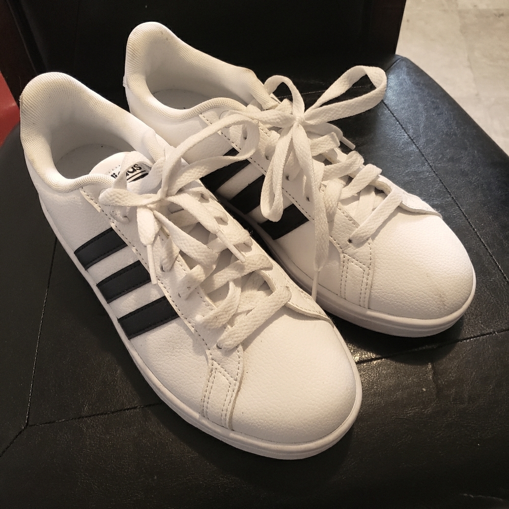 Womens addidas shoes